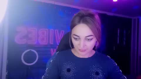 Meryem online show from October 2025 06:07:02 PM