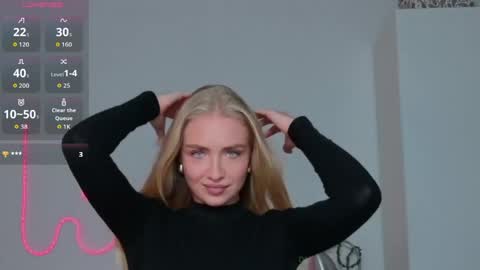 Snapshot of blonde_vibe chatting on May 2026 09:15:01 AM Nessa online show from May 2026 09:15:01 AM