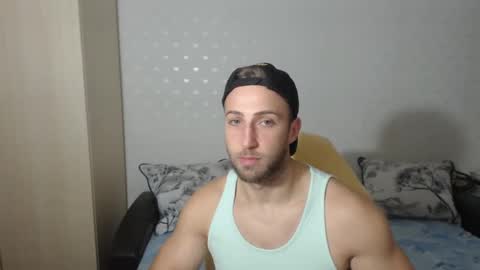 Snapshot of blondeagle chatting on December 2024 06:54:02 PM Mr Blond online show from December 2024 06:54:02 PM