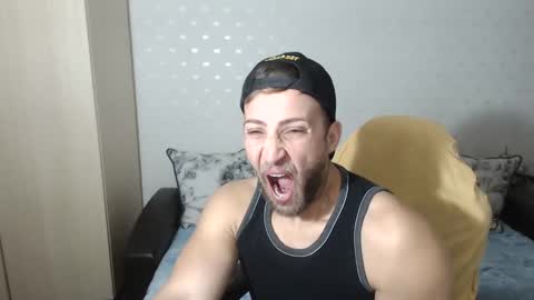 Snapshot of blondeagle chatting on December 2024 09:50:02 AM Mr Blond online show from December 2024 09:50:02 AM