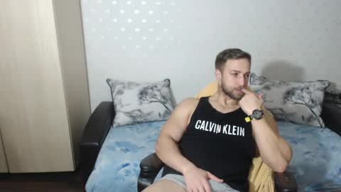 Snapshot of blondeagle chatting on December 2024 08:44:01 PM Mr Blond online show from December 2024 08:44:01 PM