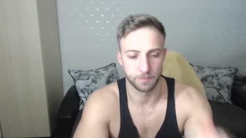 Snapshot of blondeagle chatting on December 2024 08:15:01 PM Mr Blond online show from December 2024 08:15:01 PM