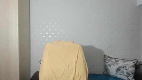 Snapshot of blondeagle chatting on March 2025 08:33:02 PM Mr Blond online show from March 2025 08:33:02 PM