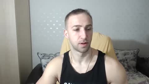 Snapshot of blondeagle chatting on March 2025 07:21:02 AM Mr Blond online show from March 2025 07:21:02 AM