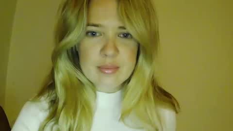 Snapshot of blondie6767 chatting on October 2025 09:32:01 AM blondie6767 online show from October 2025 09:32:01 AM