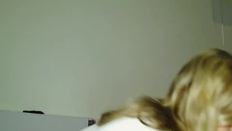 Snapshot of blondie6767 chatting on October 2025 10:27:02 AM blondie6767 online show from October 2025 10:27:02 AM