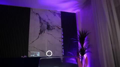 Snapshot of blondie_muller chatting on April 2026 07:55:01 PM blondie_muller online show from April 2026 07:55:01 PM