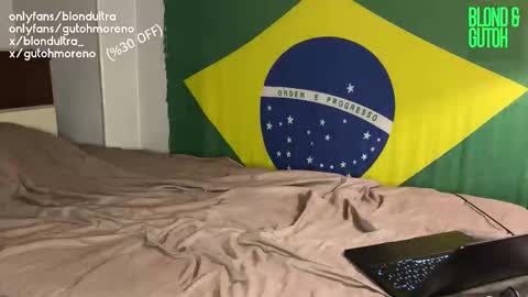 Snapshot of blondultra chatting on September 2025 05:23:01 PM blondultra online show from September 2025 05:23:01 PM