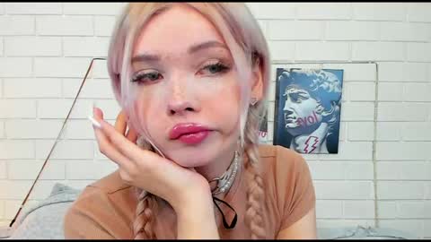 blondy_fina online show from September 2025 05:01:02 AM