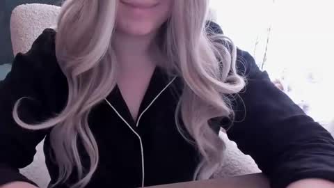blondymargaret online show from February 2025 10:17:02 AM