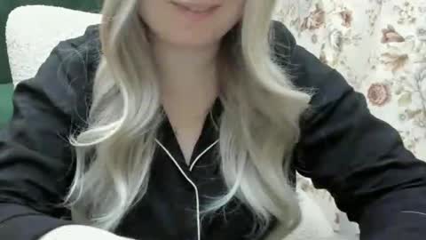 blondymargaret online show from February 2025 07:52:01 PM