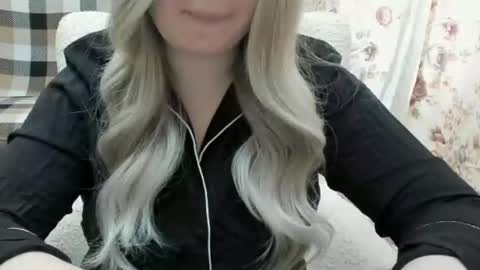 blondymargaret online show from March 2025 10:24:02 AM