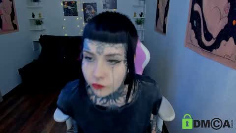 Snapshot of blood__mary chatting on April 2026 07:55:02 PM Mary online show from April 2026 07:55:02 PM