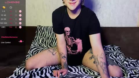 blooming_soul online show from February 2025 03:38:02 PM