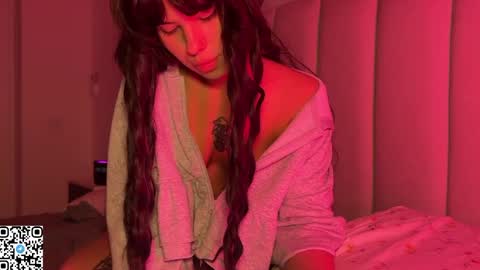 Juli online show from October 2025 09:53:01 PM