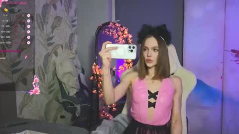 Snapshot of bloominglucy chatting on September 2025 09:36:01 PM lucy  online show from September 2025 09:36:01 PM