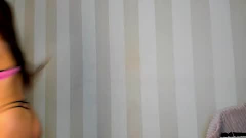 Snapshot of bloomingofvanessa chatting on April 2026 12:42:01 PM Vanessa online show from April 2026 12:42:01 PM