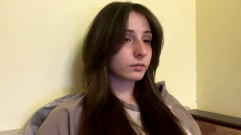 Snapshot of bloomsakuraa chatting on April 2026 05:10:02 PM bloomsakuraa online show from April 2026 05:10:02 PM