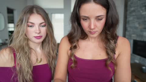 Emma Bloom online show from January 2025 08:01:01 PM