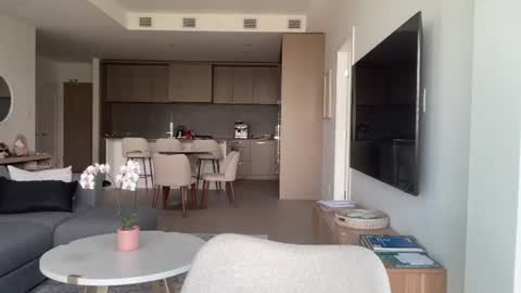 Snapshot of bloomyogi chatting on June 2026 08:07:02 PM Emma Bloom online show from June 2026 08:07:02 PM