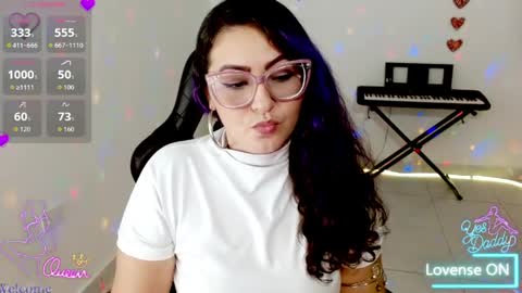 Snapshot of blue_dance chatting on April 2026 04:18:01 AM susan online show from April 2026 04:18:01 AM