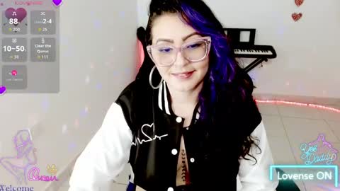 Snapshot of blue_dance chatting on April 2026 04:12:01 AM susan online show from April 2026 04:12:01 AM