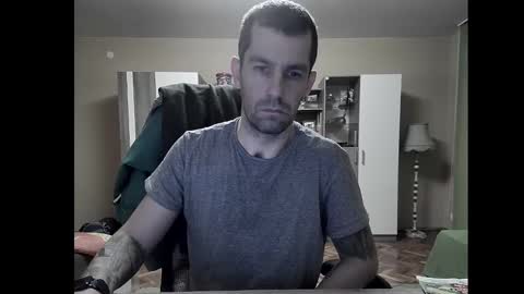 Runaway online show from January 2025 07:58:02 PM