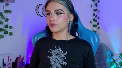 blue_kittenn online show from September 2025 05:53:02 AM