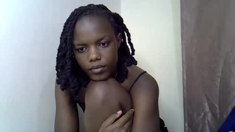 blue_savagee online show from November 2025 07:14:02 PM