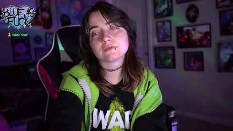 Blue online show from December 2024 03:10:02 AM