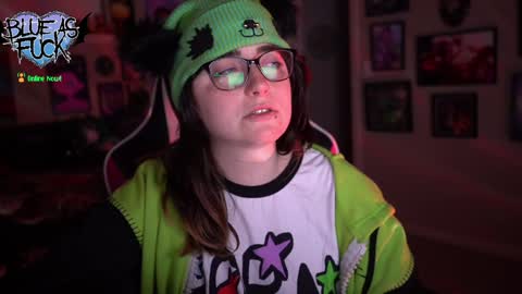 Blue online show from December 2024 02:19:01 AM