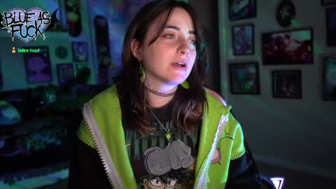 Blue online show from January 2025 03:23:01 AM