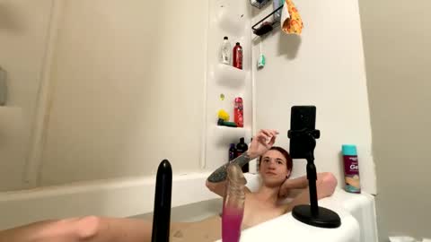 Snapshot of bluebloodednorsewitch chatting on January 2025 04:22:02 PM bluebloodednorsewitch online show from January 2025 04:22:02 PM