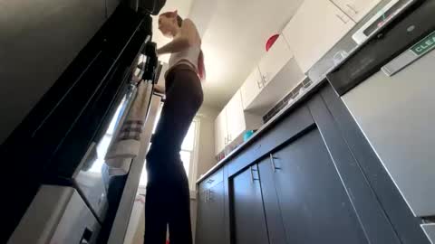 Snapshot of bluebloodednorsewitch chatting on February 2025 05:22:02 PM bluebloodednorsewitch online show from February 2025 05:22:02 PM