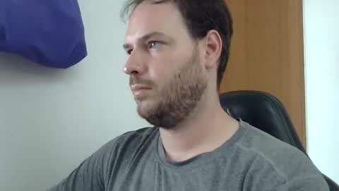 Blue online show from October 2025 06:52:02 PM