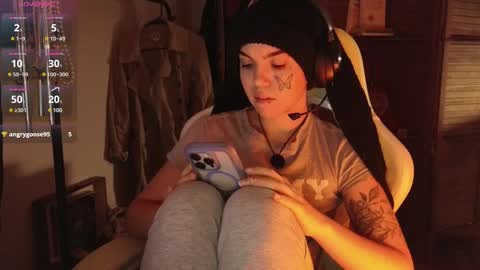 Blue online show from March 2025 06:39:02 AM