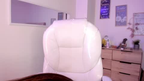 Snapshot of bluee_hazell chatting on March 2025 06:11:01 PM online show from March 2025 06:11:01 PM