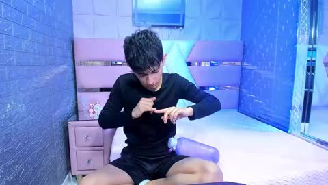 blueestar03 online show from December 2024 12:27:01 PM