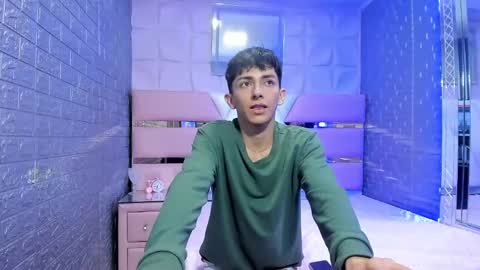 blueestar03 online show from January 2025 01:35:01 AM