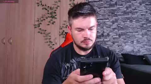 blueeyeboy0 online show from March 2026 12:06:02 PM