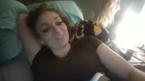 Snapshot of blueeyes1518 chatting on September 2025 03:20:01 AM blueeyes1518 online show from September 2025 03:20:01 AM