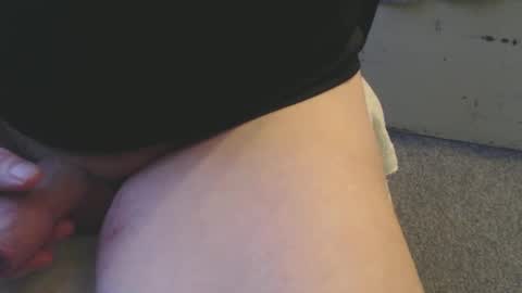 Snapshot of blueeyesn8 chatting on December 2024 12:27:02 PM blueeyesn8 online show from December 2024 12:27:02 PM