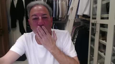 blueisles online show from February 2026 11:42:02 AM