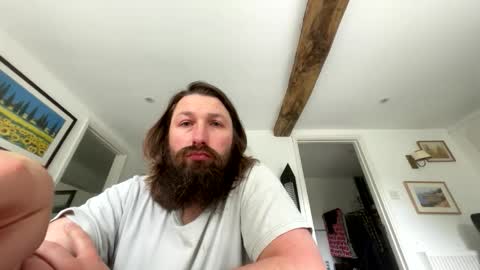 Snapshot of bluemaddy chatting on May 2026 09:04:01 AM Ben online show from May 2026 09:04:01 AM