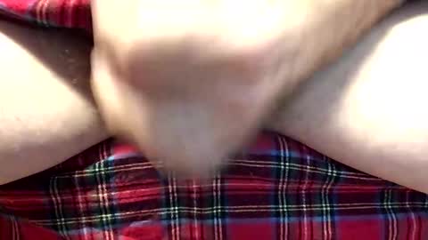 Snapshot of blueyedudeseattle chatting on April 2026 04:12:02 PM Blueyedudeseattle online show from April 2026 04:12:02 PM