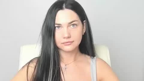 Kelly online show from November 2025 06:46:01 AM