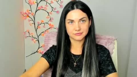 Kelly online show from April 2026 07:56:01 AM