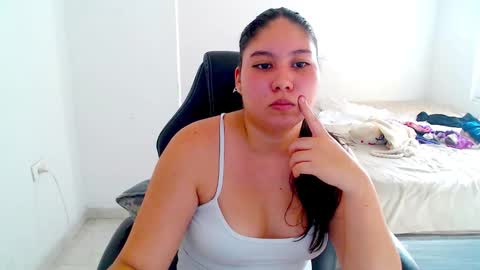 Snapshot of blumbum chatting on October 2025 08:54:02 PM Hey guysI am BrendaWelcome my room online show from October 2025 08:54:02 PM