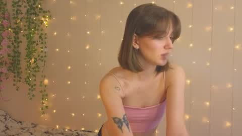 Snapshot of blush_and_breathe chatting on May 2026 06:54:02 AM blush_and_breathe online show from May 2026 06:54:02 AM