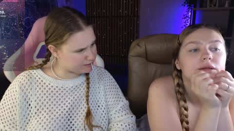 Ellie3 online show from December 2024 03:15:01 PM